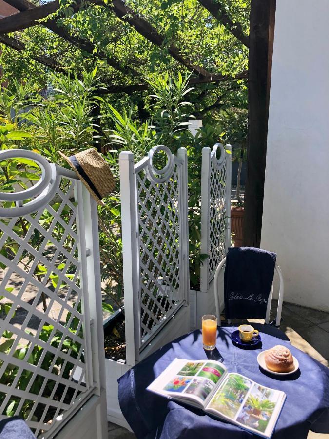Готель Relais La Rupe Сорренто Екстер'єр фото