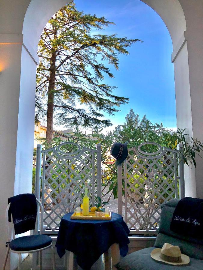 Готель Relais La Rupe Сорренто Екстер'єр фото