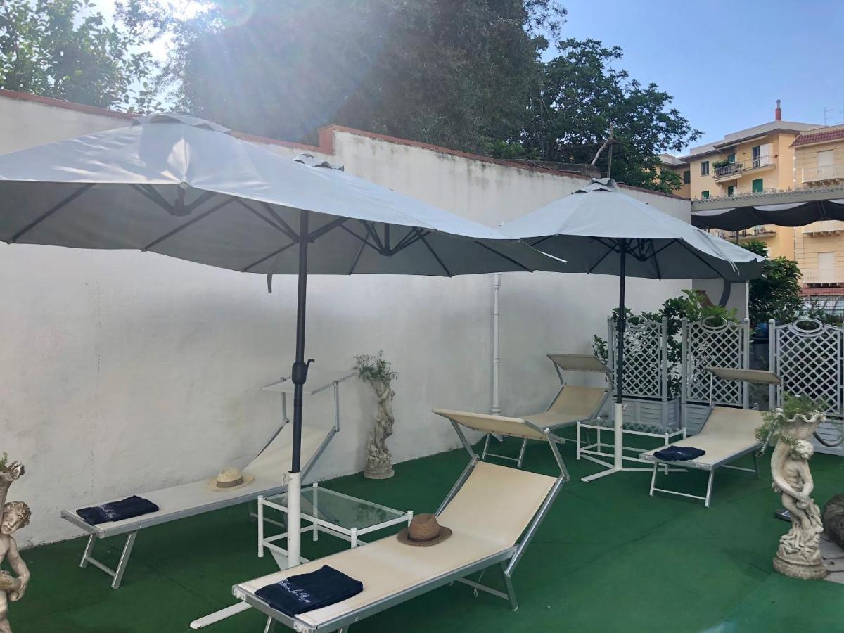 Готель Relais La Rupe Сорренто Екстер'єр фото